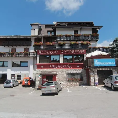 阿尔贝格里雅斯特酒店 * Tambre dʼAlpago